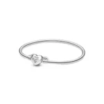 Pulsera Rígida Plateada Con Broche de Corazón Y Alas