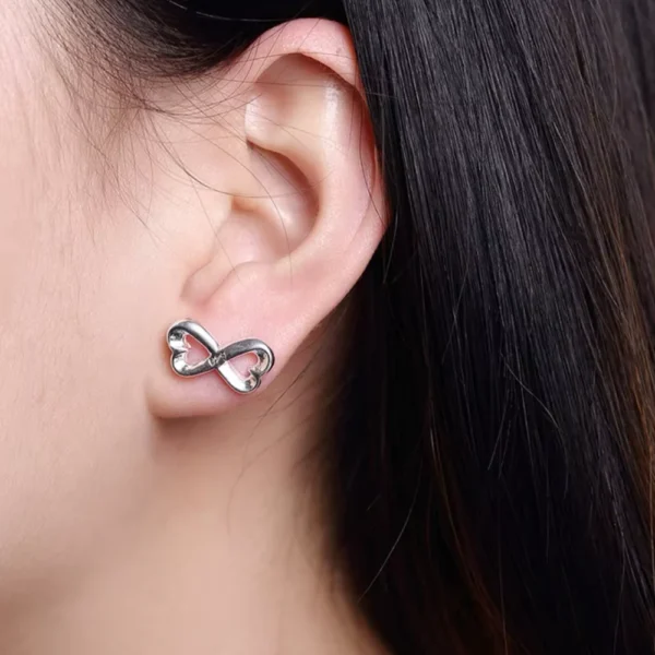 Aros Plateados Corazones Infinito Modelo Aros Plateados Corazones Infinito Modelo