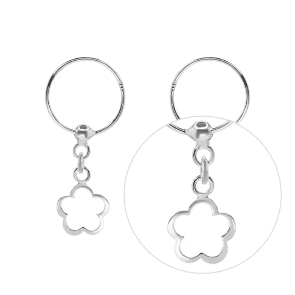 Aros de Plata 925 Argolla con Relieve de flor Zoom Aros de Plata 925 Argolla con Relieve de flor Zoom