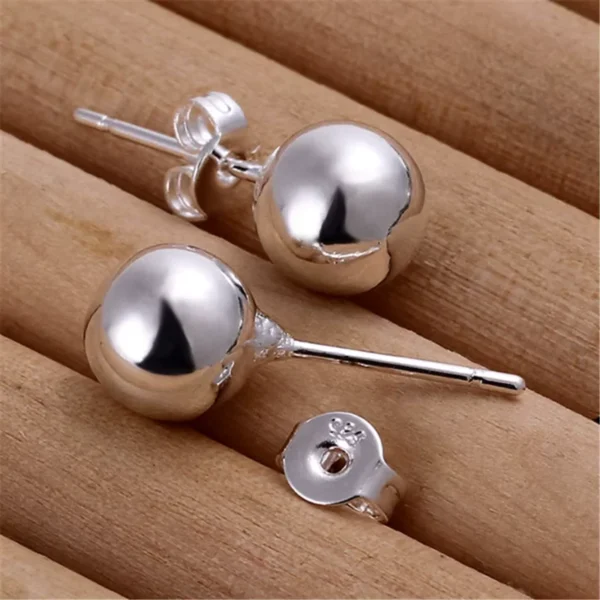 Aros de Plata Esferas Lisas 8 mm Acercamiento