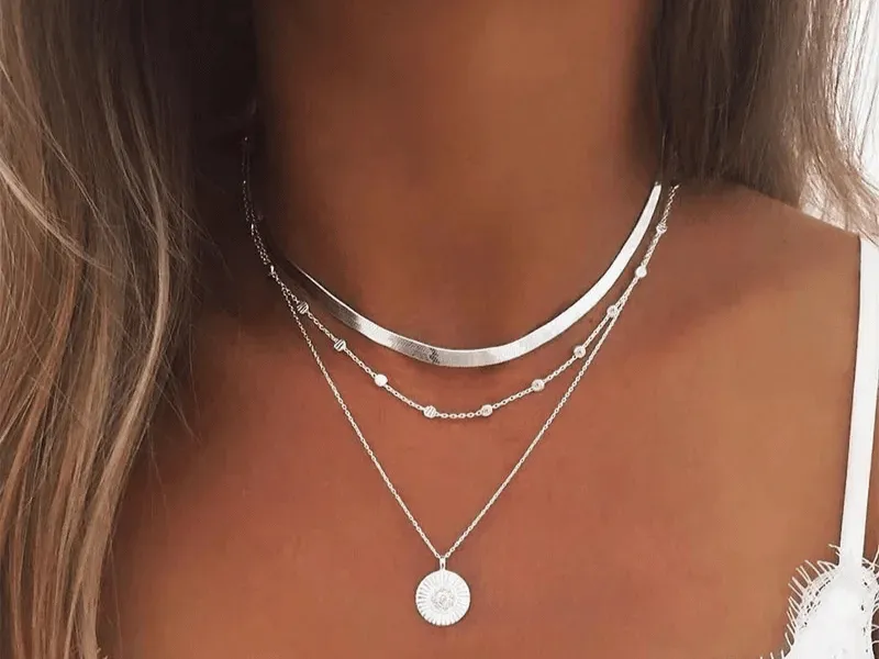 Collares de diferentes estilos