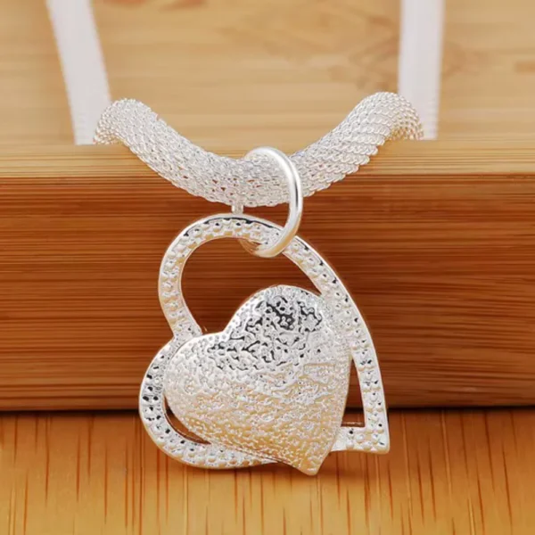 Collar Malla Plateado Con Colgante Corazón Madera Collar Malla Plateado Con Colgante Corazón Madera