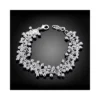 Pulsera Plateada Tipo Uvas Colgantes Fondo Pulsera Plateada Tipo Uvas Colgantes Fondo