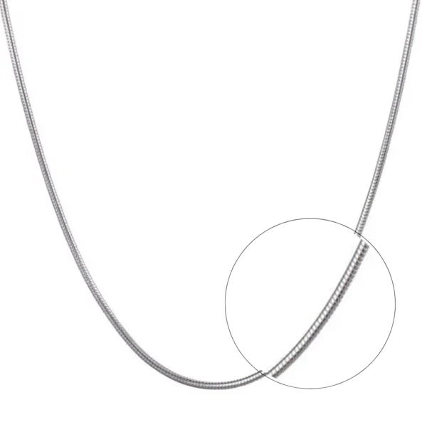 Cadena Tipo Serpiente Color Plateado 0.9 mm lupa