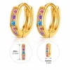 Aros Huggie Multicolor Baño de Oro 18K Caracteristicas Aros Huggie Multicolor Baño de Oro 18K Caracteristicas