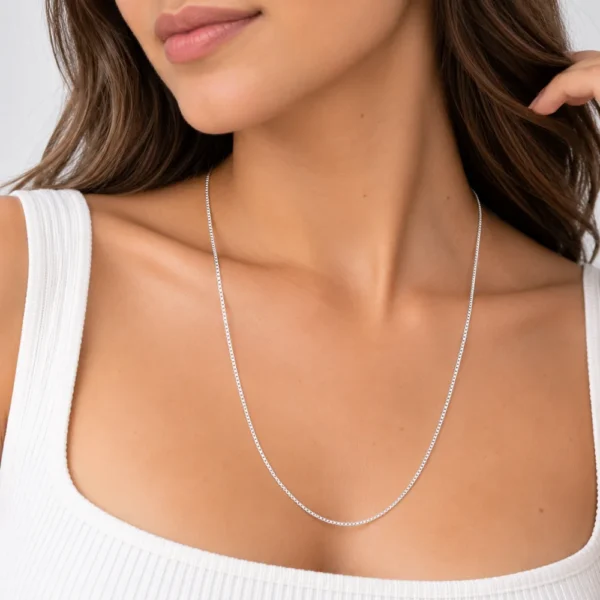 Cadena Veneciana Plata 60 cm 1 mm Modelo Cadena Veneciana Plata 60 cm 1 mm Modelo